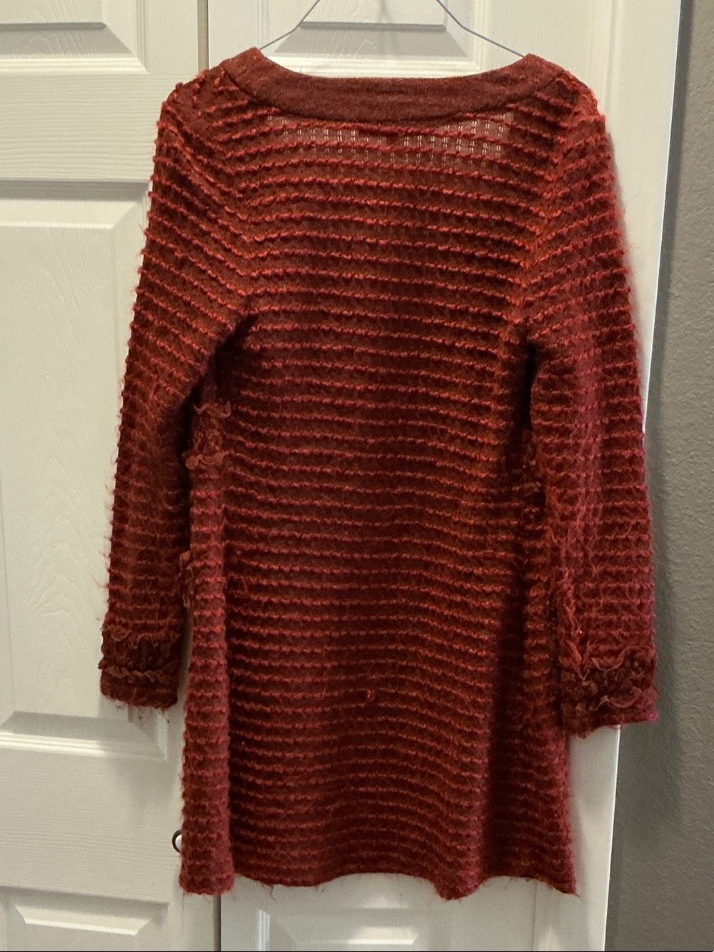 Button-Front Rust Textured Women's Cardigan - Picture 2 of 3